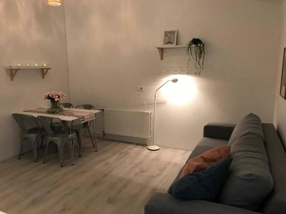Downtown Selfoss - Perfectly Located Apartment Екстер'єр фото